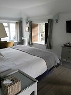 The Lugger Hotel