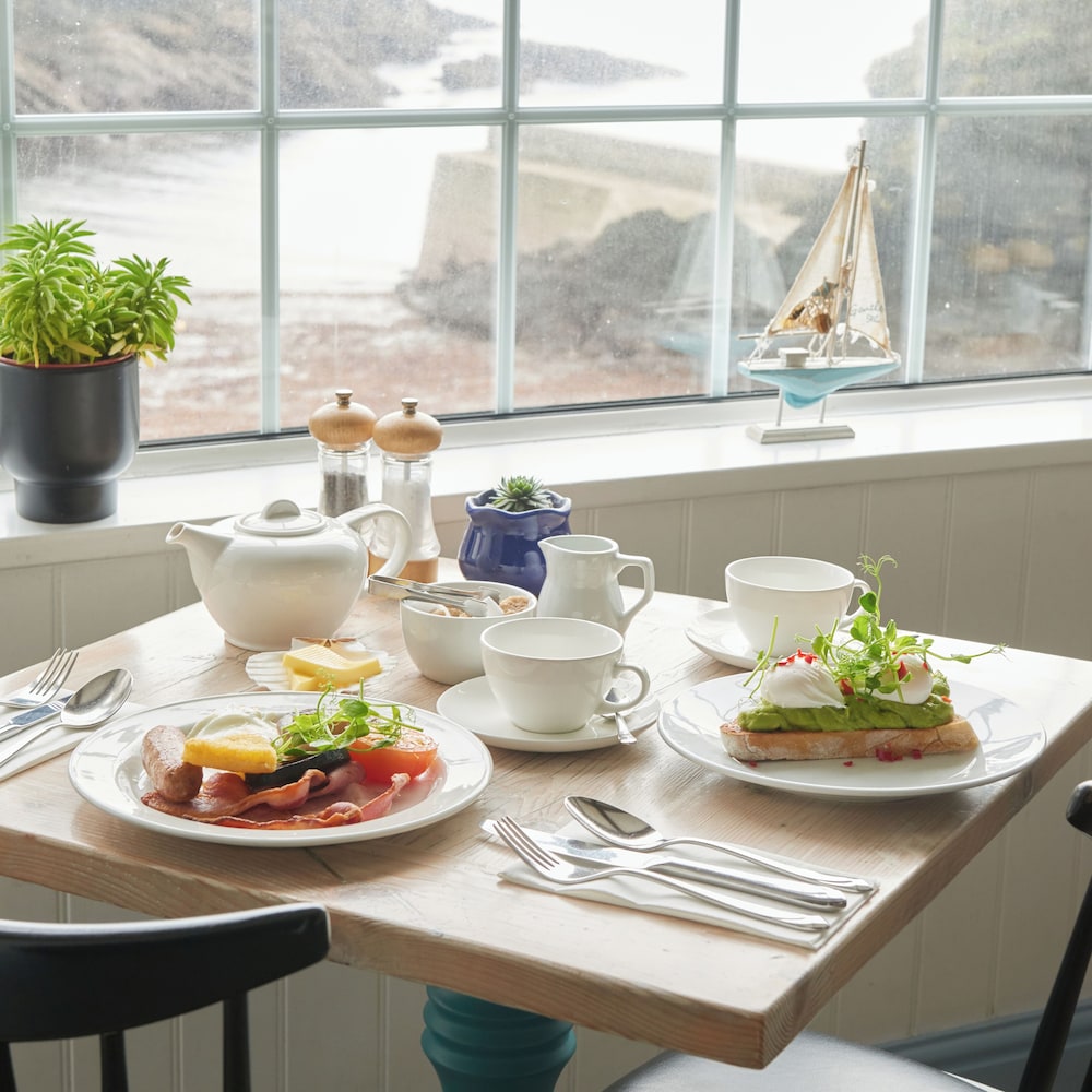 The Lugger Hotel