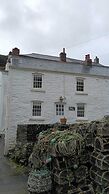 The Lugger Hotel