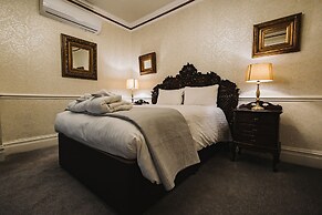 Brook Hall Hotel