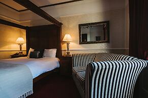 Brook Hall Hotel