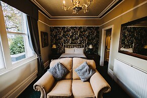 Brook Hall Hotel