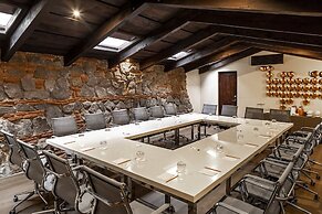 El Convento Boutique Hotel