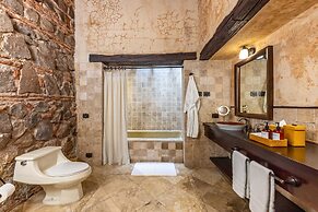El Convento Boutique Hotel