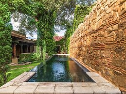 El Convento Boutique Hotel