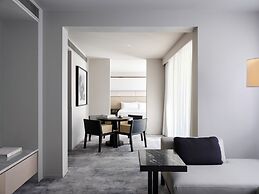 Hotel Realm