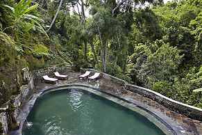 Hotel Tjampuhan Spa