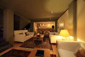 Dioscouri Hotel