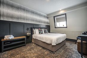 Coachman Hotel