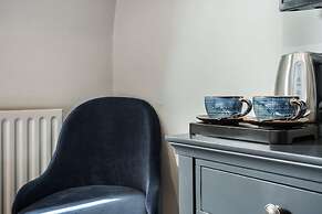 Coachman Hotel