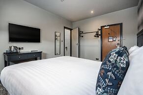 Coachman Hotel