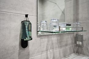 Coachman Hotel