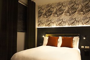 Coachman Hotel