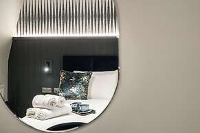 Coachman Hotel