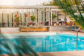 Apollo Resort Art Hotel