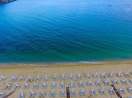 Bomo Tosca Beach