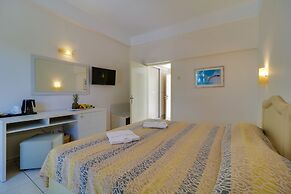 Bomo Tosca Beach
