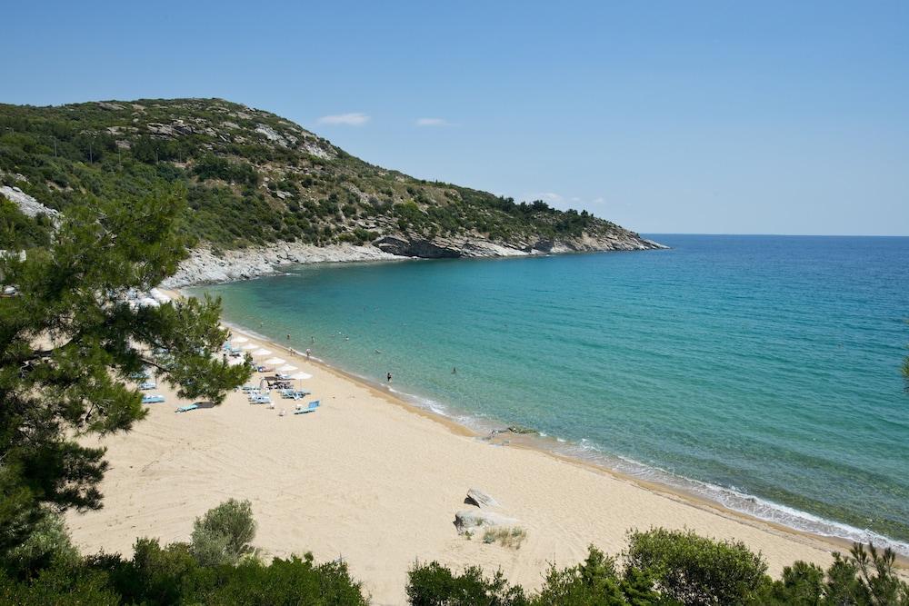 Bomo Tosca Beach