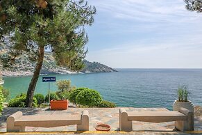 Bomo Tosca Beach