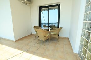 Bomo Tosca Beach