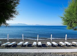 Dimitra Beach Hotel & Suites