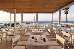 Dimitra Beach Hotel & Suites