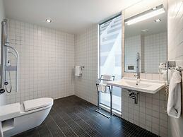 Quality Hotel 33