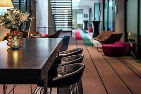 Quality Hotel 33