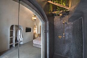 Athina Luxury Suites
