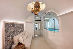 Athina Luxury Suites