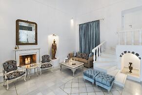 Athina Luxury Suites