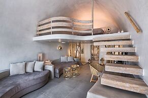 Athina Luxury Suites