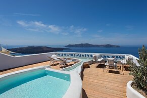 Athina Luxury Suites