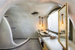 Athina Luxury Suites