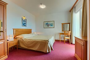 Hotel Villa Dvor
