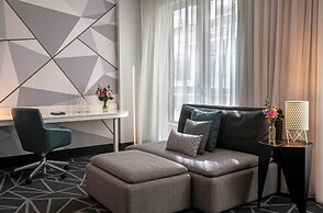 Warwick Le Crystal - Montréal