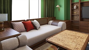 HOTEL UNIVERSAL PORT