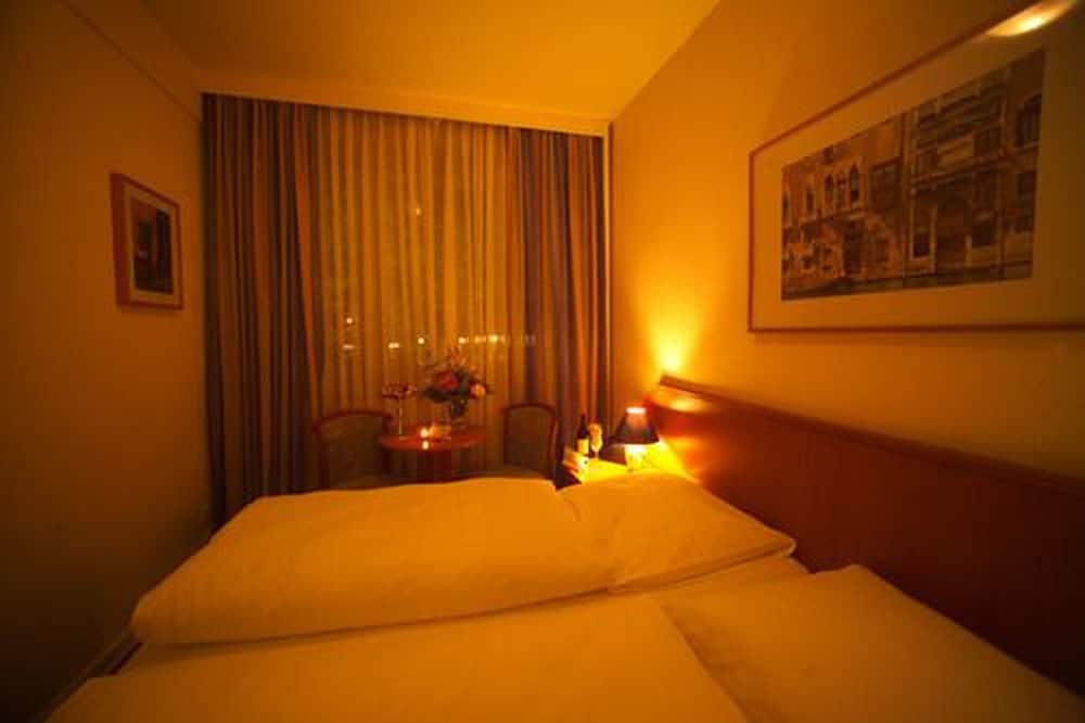 Hotel Mercedes Hamburg
