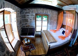 Bosnian National Monument Muslibegovic House