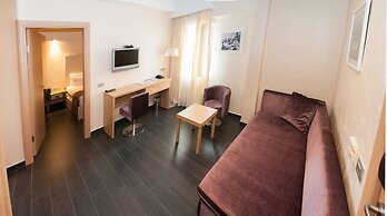 Astoria Hotel Budva - Montenegro