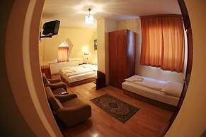 Hotel Bara Junior