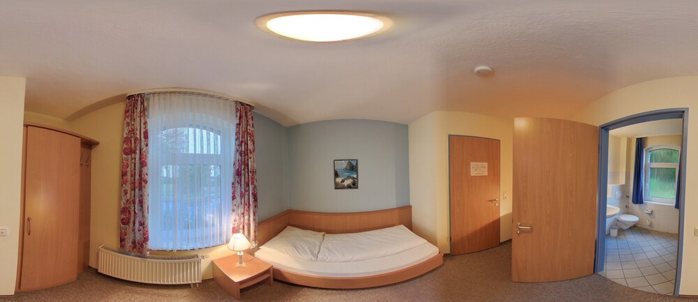 Hotel & Restaurant Zum Jägerheim