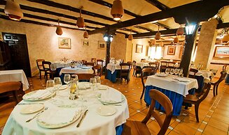 El Aguila Hotel