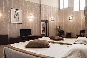 Silky Way Hotel
