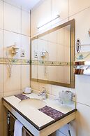 Silky Way Hotel
