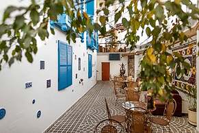 Silky Way Hotel