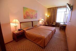 Silky Way Hotel