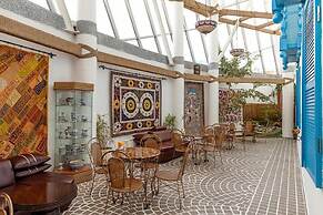 Silky Way Hotel