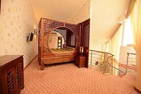 Silky Way Hotel