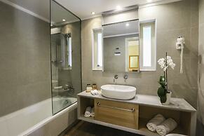 Eden Roc Resort Hotel